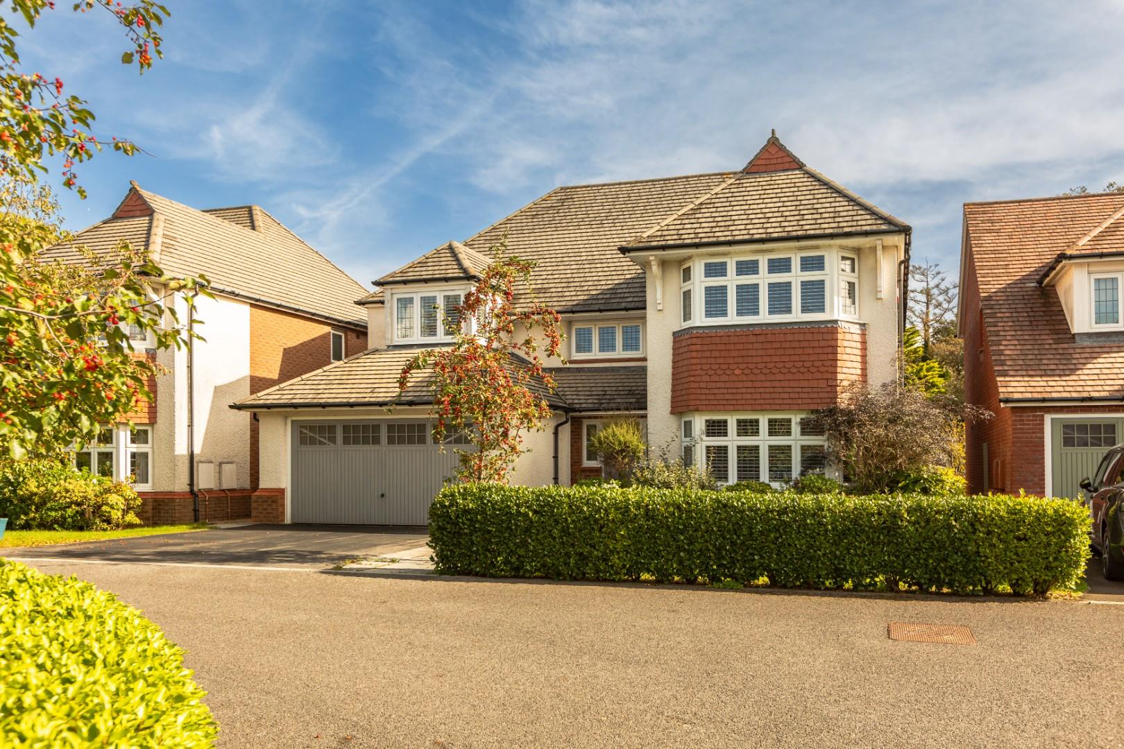 White Knight Gardens, Bishopston, Swansea, SA3 3DR